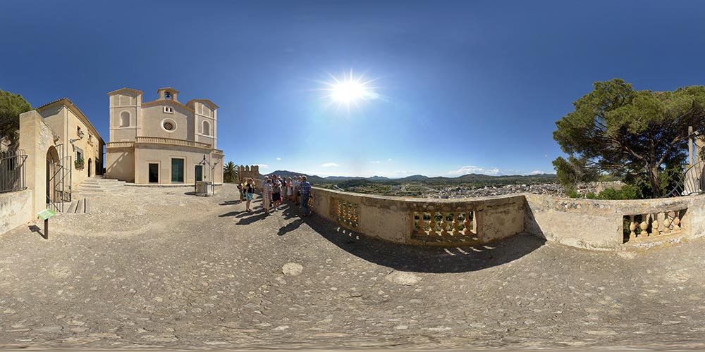 Artha - Burg mit Santuari de Sant Salvador