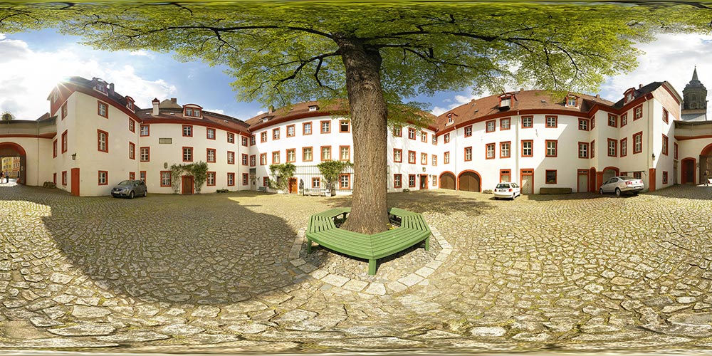 Domstift und Domschatzkammer