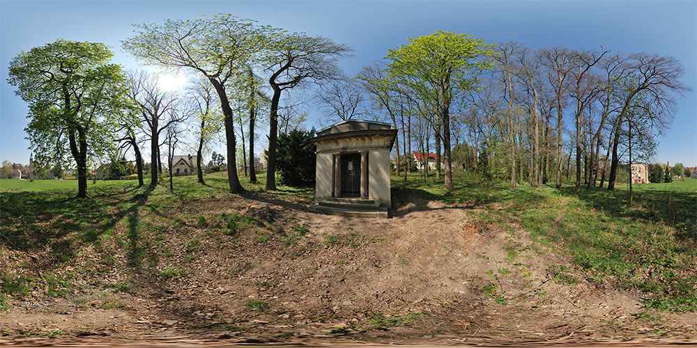 Bönisch Mausoleum