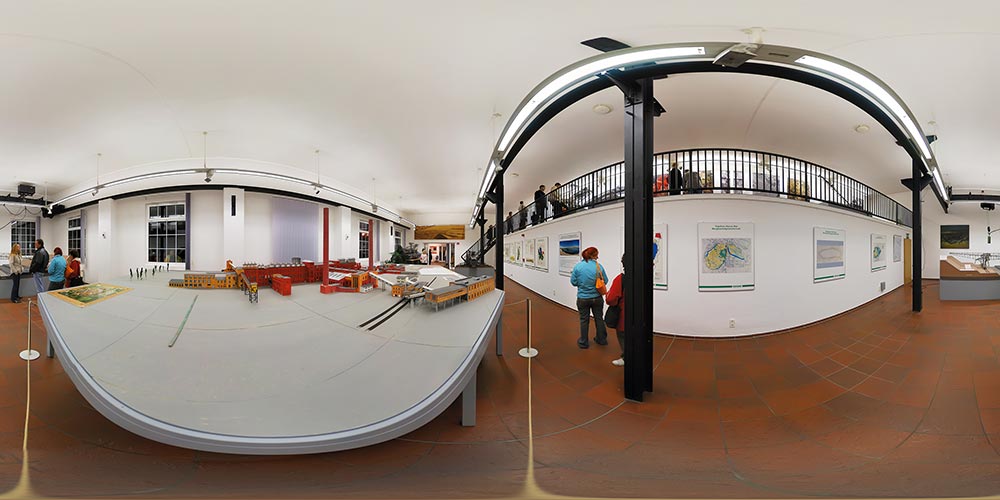 Modell der Brikettfabrik