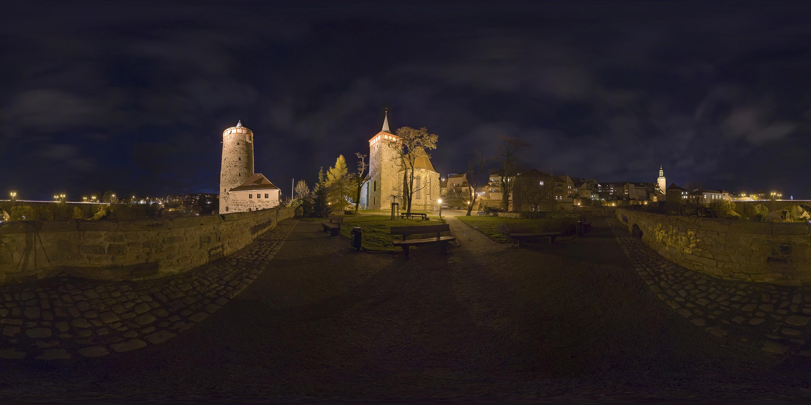 Alte Wasserkunst und Michaeliskirche