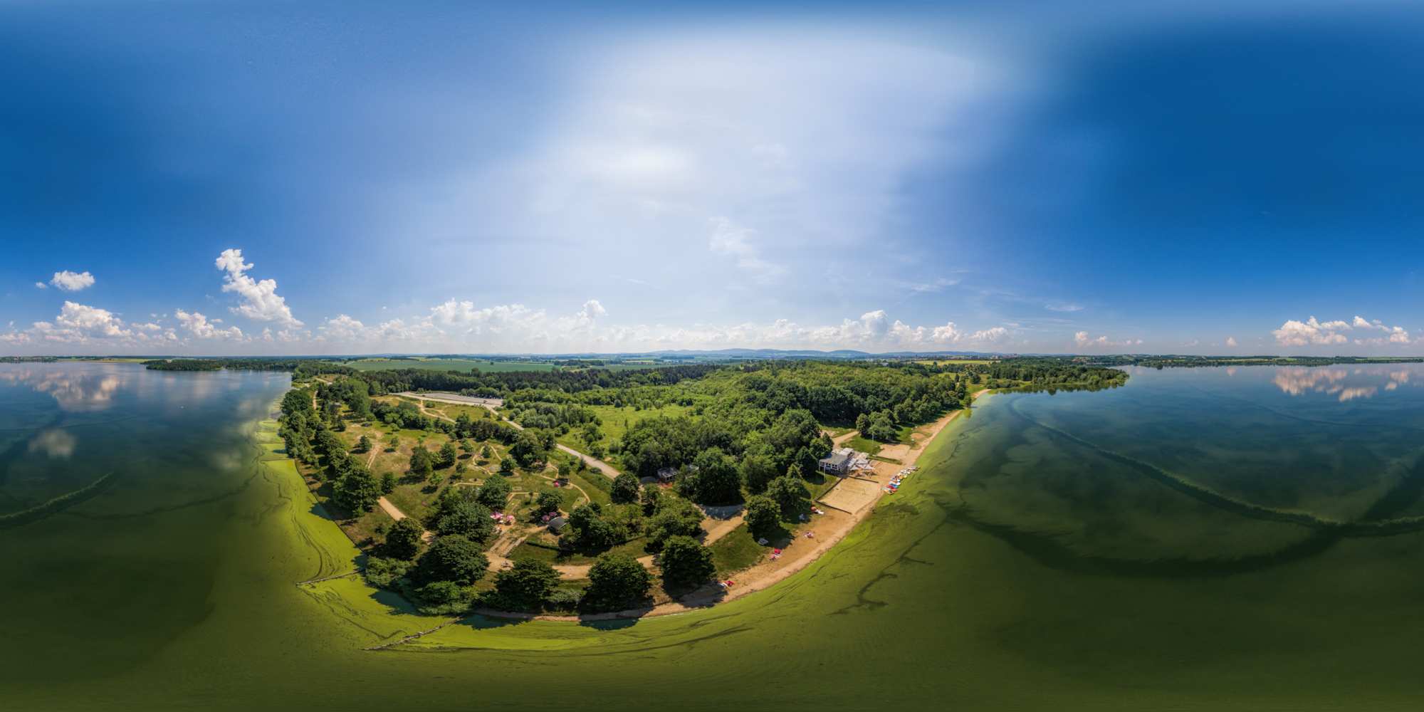 Luftpanorama - Stausee Strand, Minigolf und Ocean Beach Bar